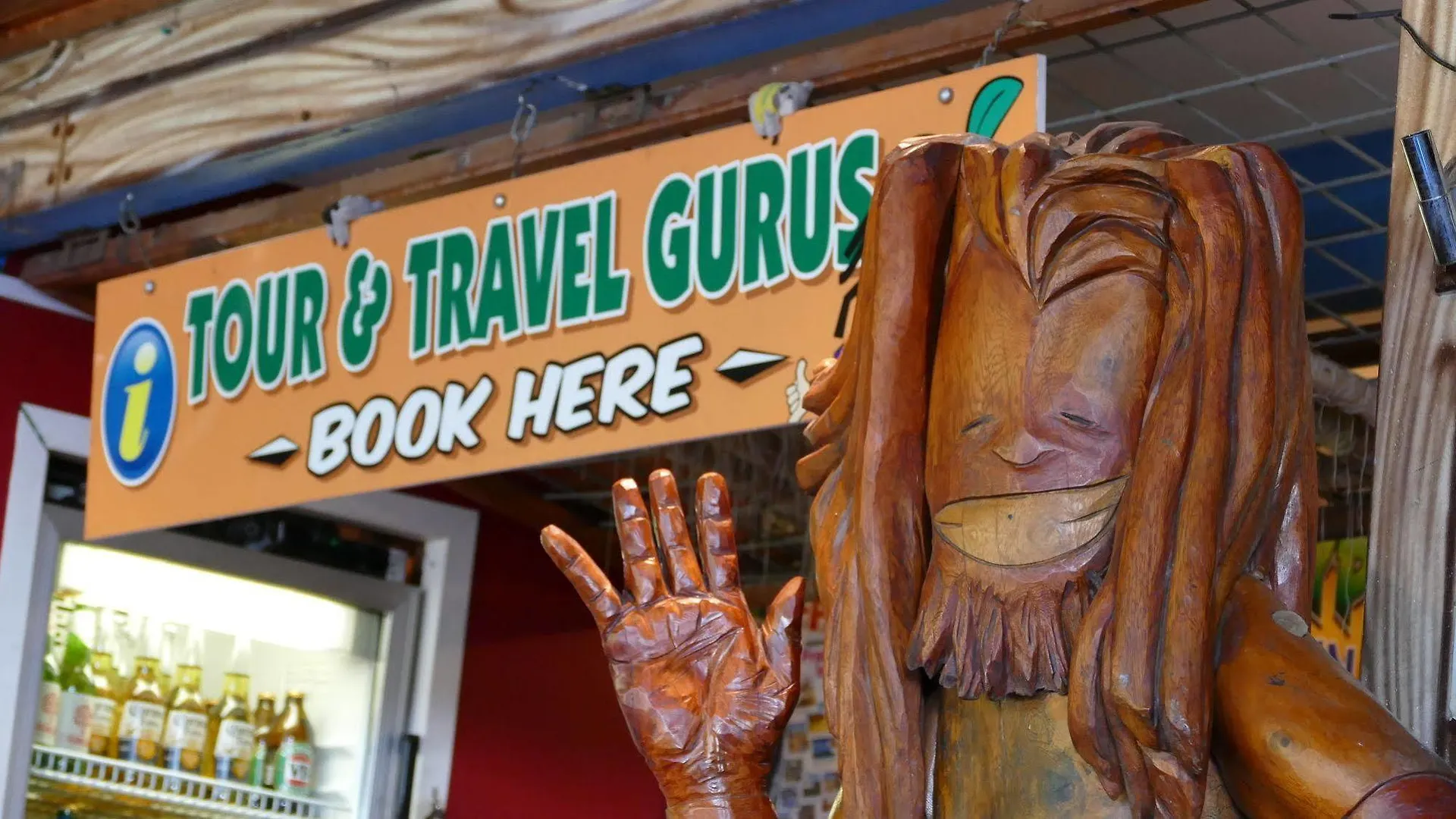 Why Not Backpackers Hostel Cairns