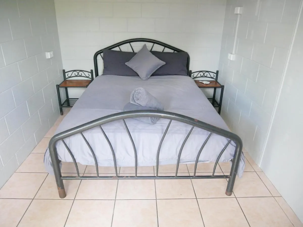 Why Not Backpackers Hostel Cairns